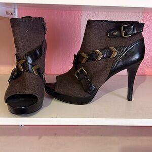 Nine West Booties Sz 9